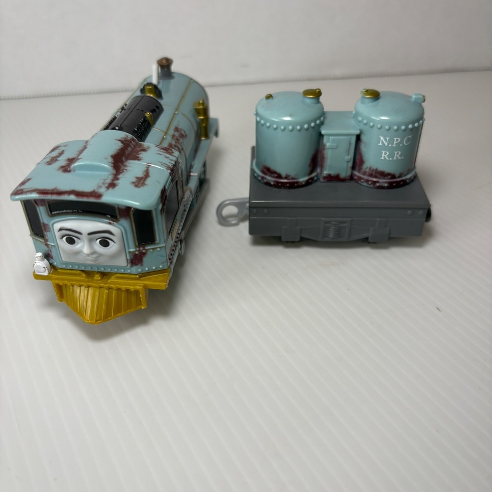 Thomas & Friends Trackmaster Motorized Lexi Engine & Tender 2013 WORKS - Picture 8 of 8